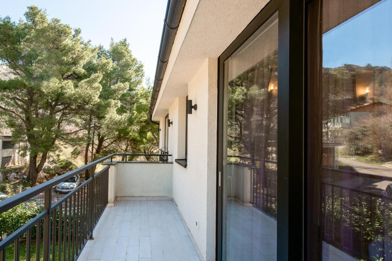 Villa Lazi Sea View Budva Exterior photo